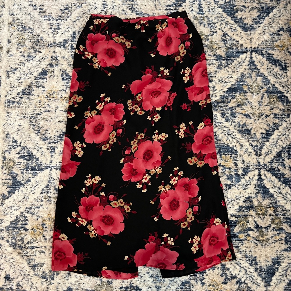 Norton McNaughton Black Floral Maxi Skirt Size 10‎ Pink Red Flowers Side Slit
